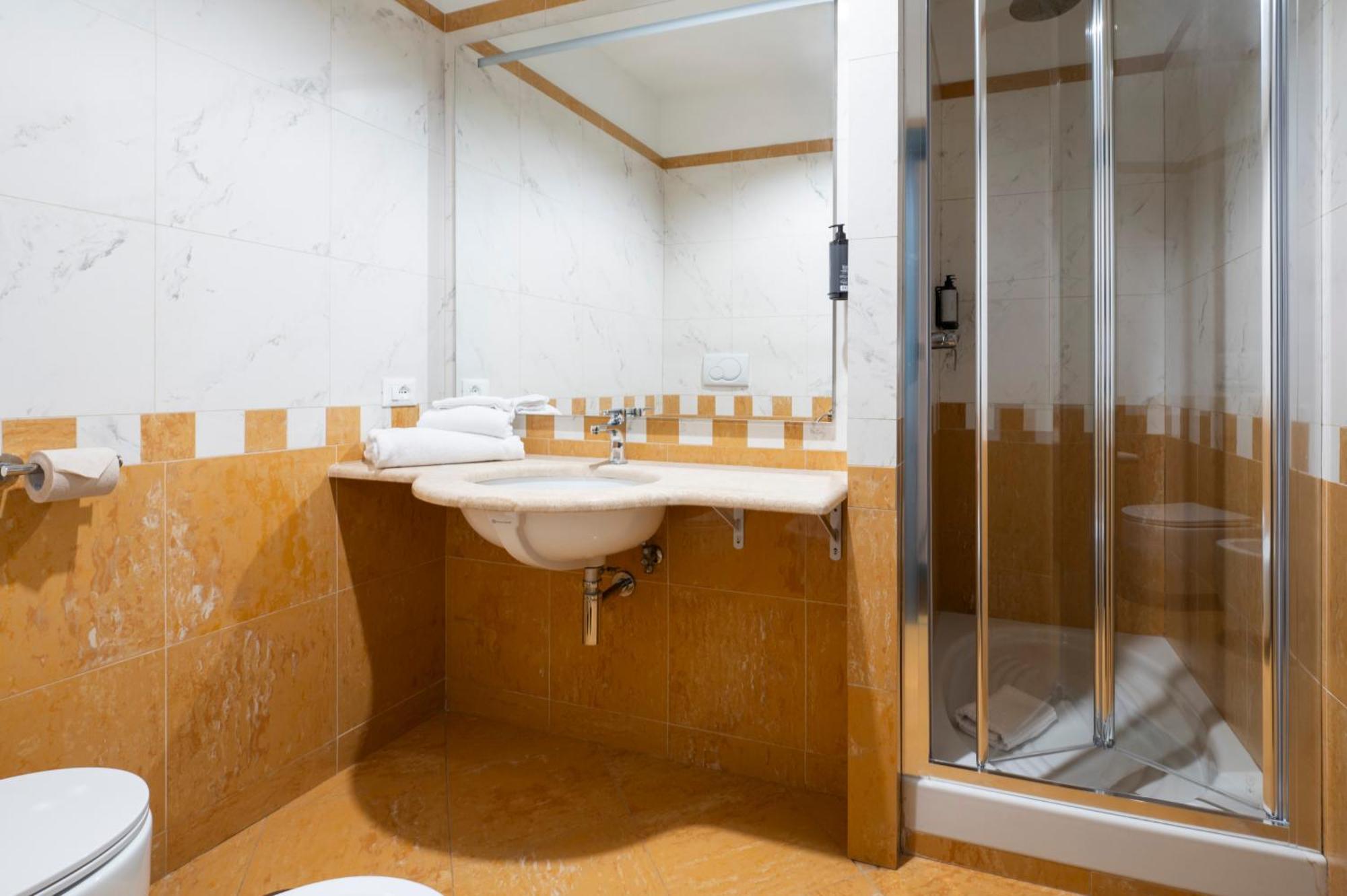 Rome Ciampino Smart Hotel Luaran gambar