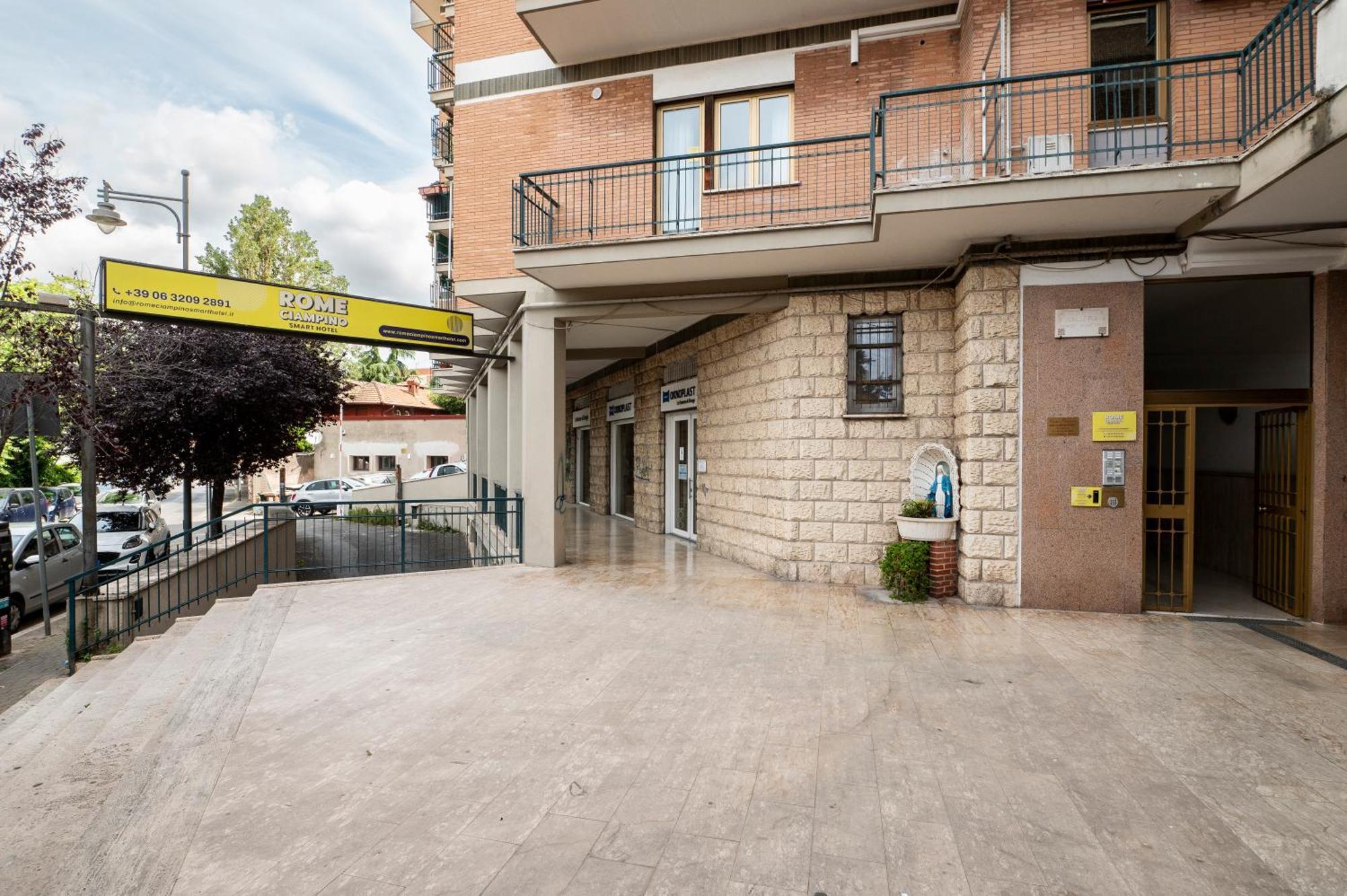 Rome Ciampino Smart Hotel Luaran gambar